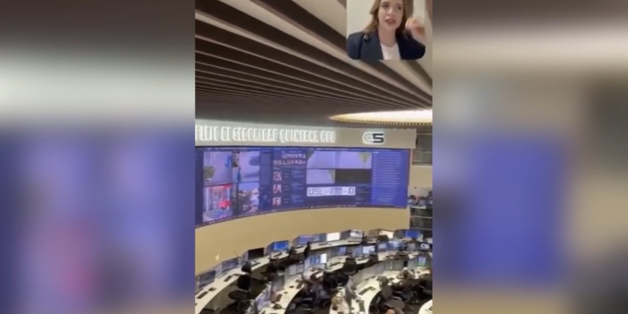 CLARA LUZ FLORES TOMA PROTESTA A CONSEJOS DE PAZ EN QUINTANA ROO