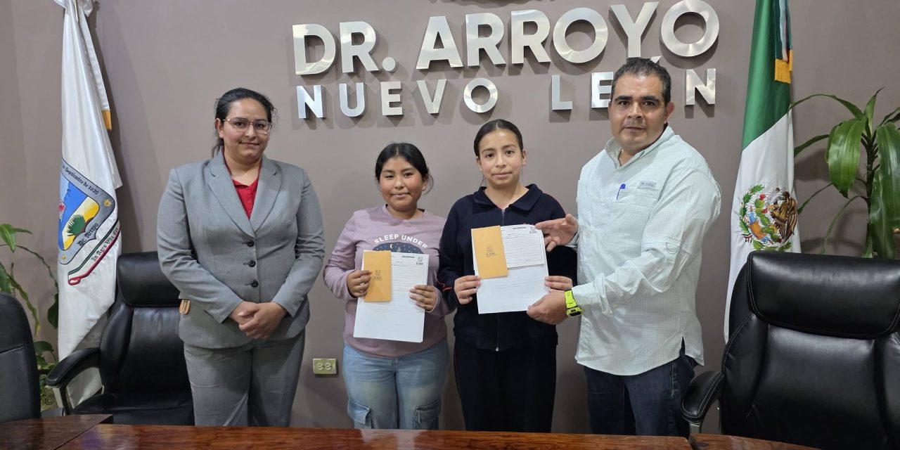 JUAN JOSÉ VARGAS ROSALES RESPALDA A ESTUDIANTES DE DR. ARROYO FINALISTAS EN PROGRAMA AMBIENTAL