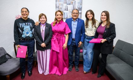 ANDRÉS MIJES Y YESI DE MIJES DAN ESPACIO A UN DIÁLOGO SOBRE SEGURIDAD DIGITAL PARA MUJERES