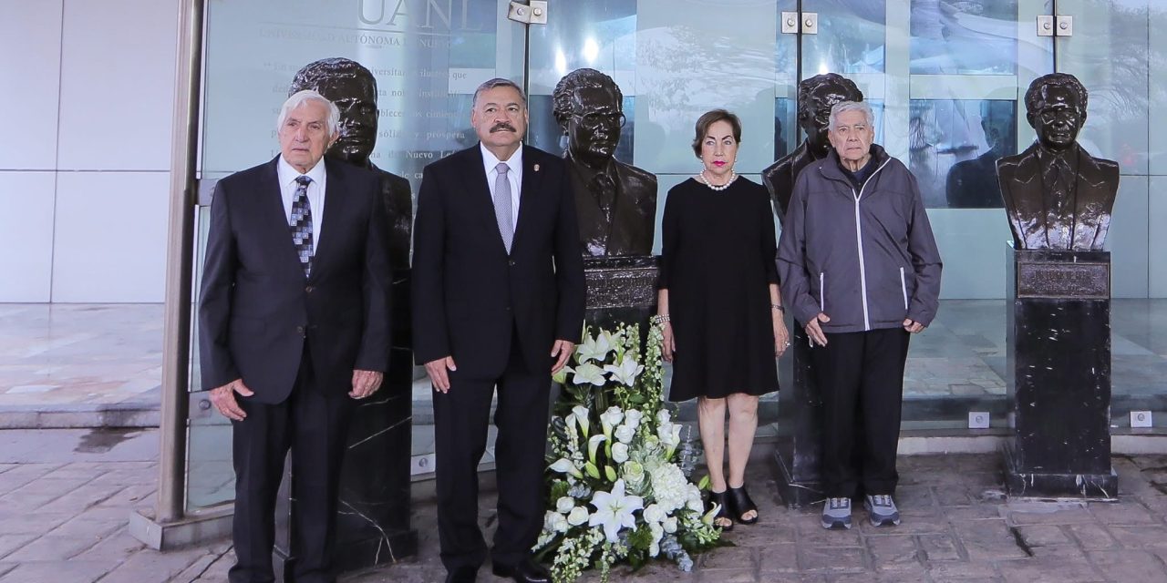 SANTOS GUZMÁN CONMEMORA A AGUIRRE PEQUEÑO Y RANGEL FRÍAS, FIGURAS CLAVE DE LA UANL