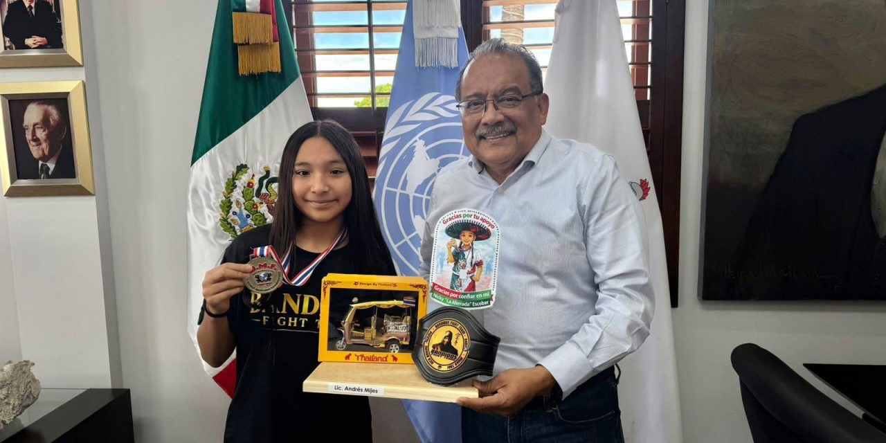 ANDRÉS MIJES RECONOCE A NICOLE “LA AFERRADA” ESCOBAR POR SU ORO INTERNACIONAL