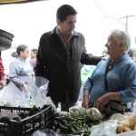 ESCOBEDO DIALOGA CON COMERCIANTES PARA MEJORAR OPERACIÓN DE MERCADOS EN ESTE MUNICIPIO