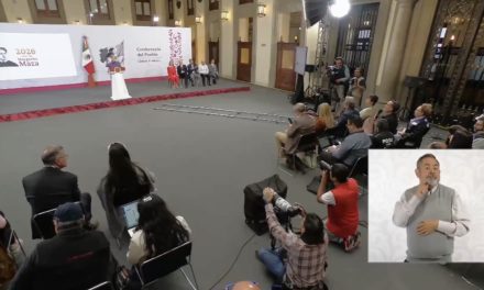 CLAUDIA SHEINBAUM SUGIERE CARGAR MAGNA ANTE PRECIO DE LA PREMIUM