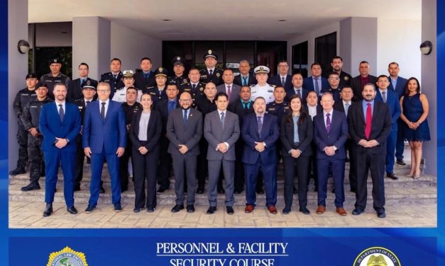 FISCALÍA DE NUEVO LEÓN FORTALECE CAPACITACIÓN DE LA AEI RUMBO AL MUNDIAL 2026