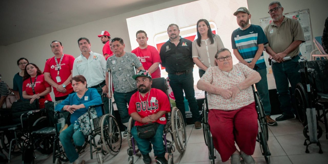MIGUEL ÁNGEL SALAZAR FORTALECE APOYO SOCIAL EN MONTEMORELOS CON BRIGADA JUNTO A OXXO