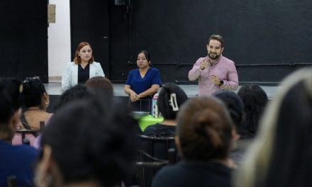 LUIS QUIROGA DESTACA ENTREGA DE RESULTADOS DE BRIGADA DE MASTOGRAFÍAS EN DISTRITO 13