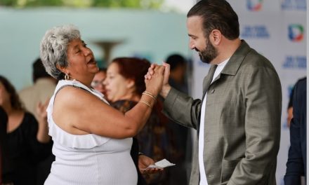 MAURICIO FARAH IMPULSA MIÉRCOLES CIUDADANO CON SERVICIOS Y ATENCIÓN DIRECTA EN SAN PEDRO