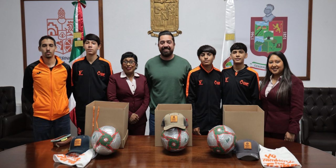 DAVID SÁNCHEZ RECIBE A JÓVENES FUTBOLISTAS DE GENERAL TERÁN QUE CONQUISTARON EL TERCER LUGAR EN COPA INTERNACIONAL ROMA