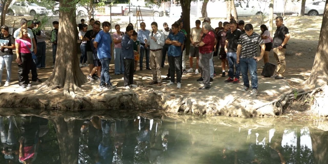 ANDRÉS MIJES PROMUEVE VISITA Y CUIDADO DEL OJO DE AGUA EN ESCOBEDO