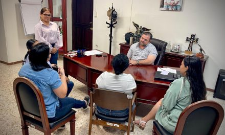 MIGUEL ÁNGEL SALAZAR SE REÚNE CON JUECES AUXILIARES DE MONTEMORELOS PARA AFINAR EL TRABAJO EN EQUIPO