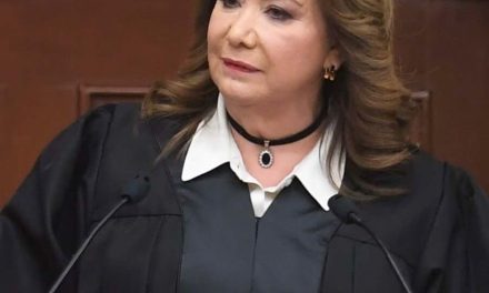 YASMÍN ESQUIVEL RESPALDA A SHEINBAUM Y ABRE LA PUERTA A CAMBIOS EN LA REFORMA JUDICIAL
