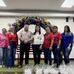MIGUEL ÁNGEL SALAZAR RECONOCE A LAS MADRES DE MONTEMORELOS FESTEJANDOLAS PREVIO AL 10 DE MAYO