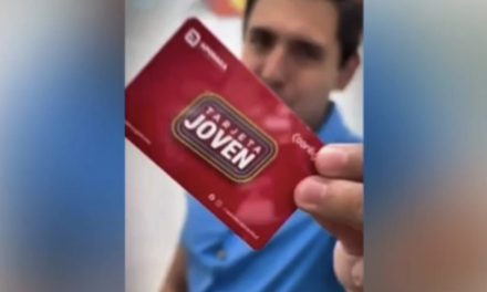 CÉSAR GARZA ARREDONDO RENUEVA LA TARJETA “JOVEN CONTIGO” EN APODACA CON MÁS BENEFICIOS PARA LOS JÓVENES DEL MUNICIPIO