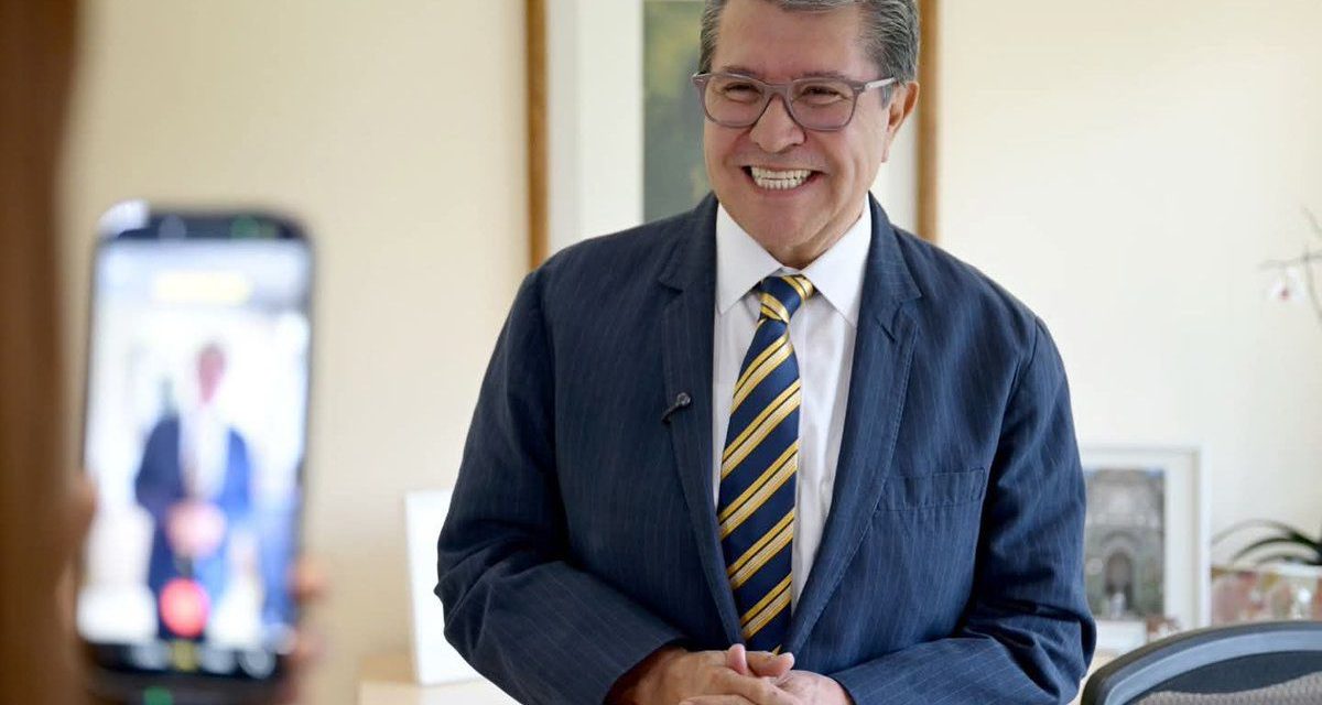 RICARDO MONREAL PIDE “FILTRO MORAL” EN MORENA Y ARREMETE CONTRA EL “PRIAN