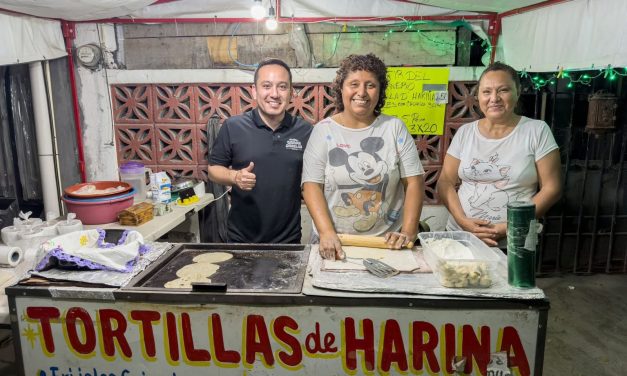GIBRÁN ORNELAS RECORRE COLONIAS Y RESPALDA NEGOCIOS LOCALES EN MONTERREY