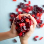 ¡ADIÓS A LAS GOMITAS ROJAS!, MÉXICO PROHÍBE COLORANTE ROJO NO. 3 POR RIESGO DE TUMORES