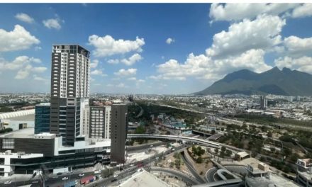 BUSCAN ORDENAR EL CRECIMIENTO DE NUEVO LEÓN CON DISTRITOS COMERCIALES