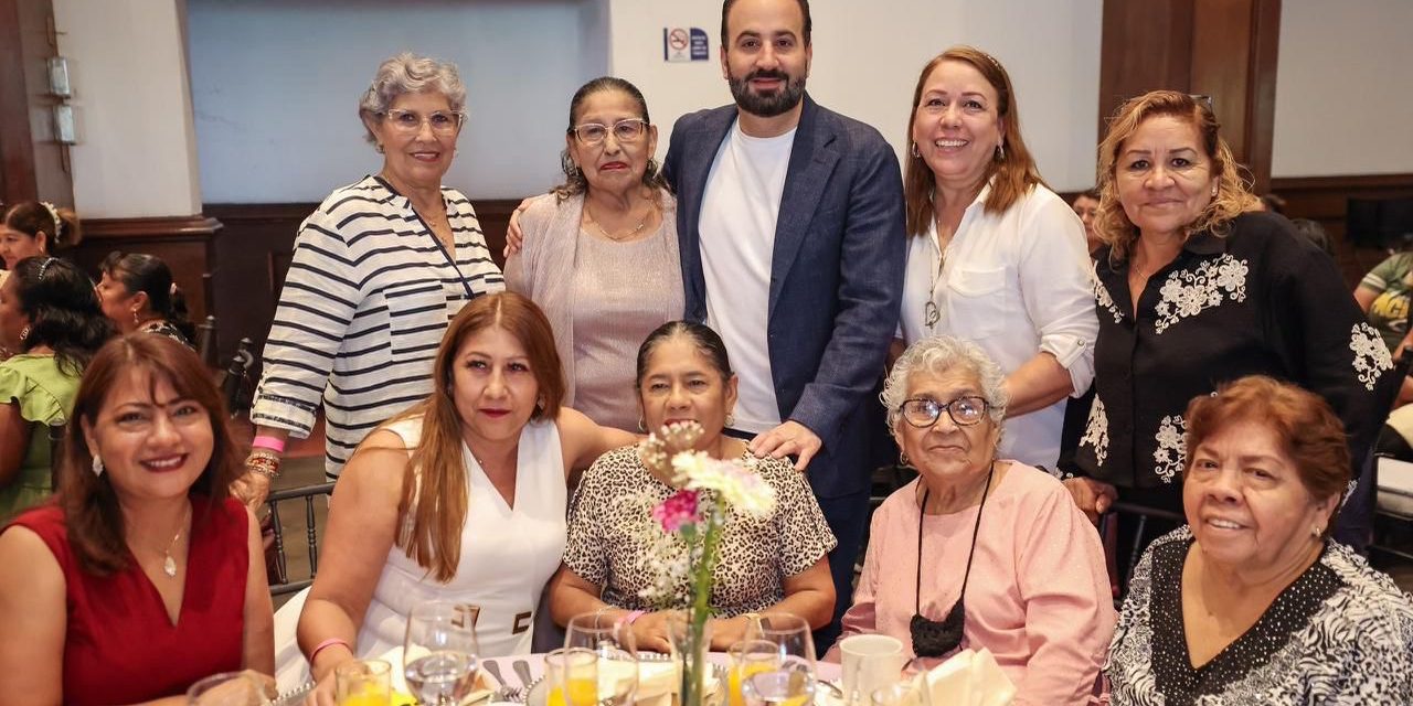 MAURICIO FARAH CELEBRA A LAS MADRES DE SAN PEDRO CON DESAYUNO, CULTURA Y DEPORTE