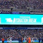 FIFA CONVIERTE LAS PAUSAS DE HIDRATACIÓN EN UN NEGOCIO MILLONARIO