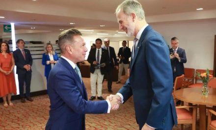 REY FELIPE VI CONFIRMA SU ASISTENCIA AL MUNDIAL 2026 TRAS REUNIÓN CON PABLO LEMUS