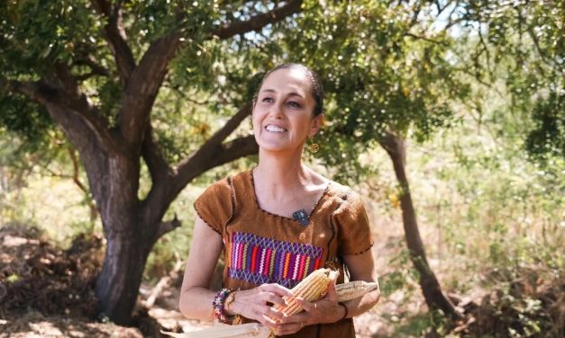CLAUDIA SHEINBAUM DEFIENDE AL MAÍZ COMO PILAR DE LA SOBERANÍA ALIMENTARIA NACIONAL