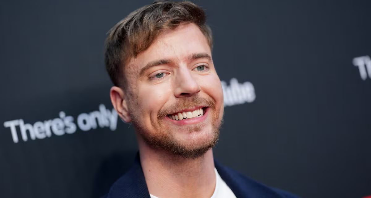 MRBEAST CELEBRA 500 MILLONES DE SUSCRIPTORES CON UNA CUMBRE HISTÓRICA Y UN PREMIO DE 1 MILLÓN DE DÓLARES