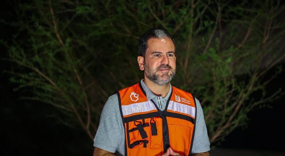 RAÚL LOZANO SIEMBRA FUTURO CON UN SABINO GIGANTE EN EL CORREDOR VERDE CONSTITUCIÓN