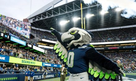 SEAHAWKS ROMPEN RÉCORD EN LA NFL TRAS VENTA MILLONARIA A LA FAMILIA KHOSLA