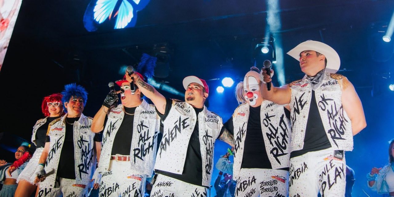 LOS PAYASÓNICOS REÚNEN A 30 MIL FANS EN FUNDIDORA Y DESATAN FIESTA GENERACIONAL