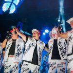 LOS PAYASÓNICOS REÚNEN A 30 MIL FANS EN FUNDIDORA Y DESATAN FIESTA GENERACIONAL