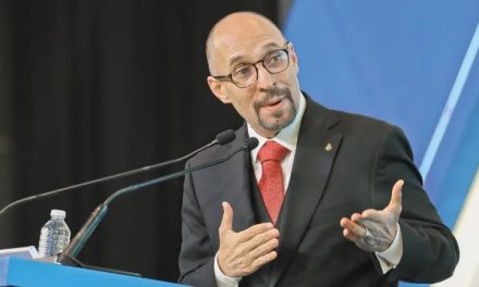 CONCANACO LANZA ALERTA NACIONAL POR APAGONES DE CFE QUE PARALIZAN NEGOCIOS
