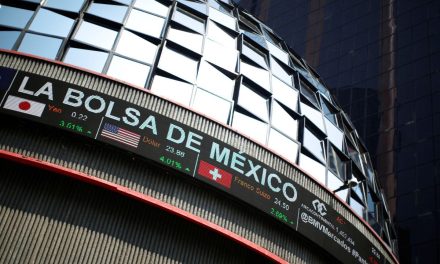 BOLSA MEXICANA DE VALORES REGISTRA BAJA EN LÍNEA CON LOS MERCADOS INTERNACIONALES