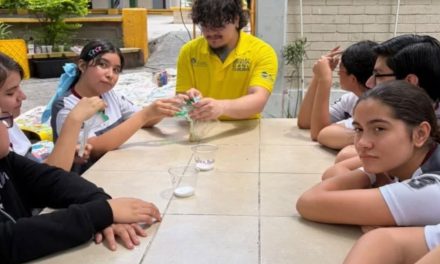 UANL LLEVA LA CIENCIA A MÁS DE MIL ESTUDIANTES CON EL PROGRAMA DIVULGACIENCIA