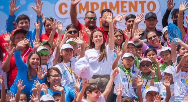 NELLY GARZA CLAUSURA EL CAMPAMENTO DE VERANO 2026 DEL DIF SALINAS VICTORIA CON MÁS DE 450 NIÑOS