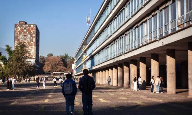 DENUNCIAN TRAMPA EN EXAMEN DE ADMISIÓN DE LA UNAM Y SEÑALAN PUNTAJES SOSPECHOSOS 