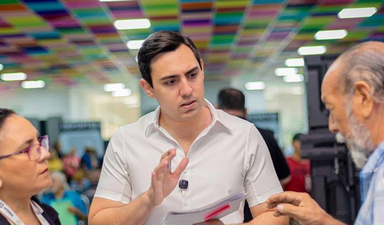 CÉSAR GARZA ARREDONDO ANUNCIA RECONSTRUCCIÓN TOTAL DE CAMINO REAL A SANTA ROSA EN APODACA