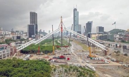 ADRIÁN DE LA GARZA ADVIERTE POSIBLE SUSPENSIÓN DEFINITIVA DEL PUENTE LA VIRGEN