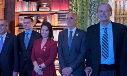 VICENTE FOX ACUDE A LA TOMA DE PROTESTA DE KEIKO FUJIMORI COMO PRESIDENTA DE PERÚ