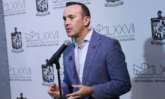 CARLOS DE LA FUENTE PROPONE PANTALLAS INTELIGENTES PARA FRENAR ACCIDENTES EN LA CARRETERA NACIONAL