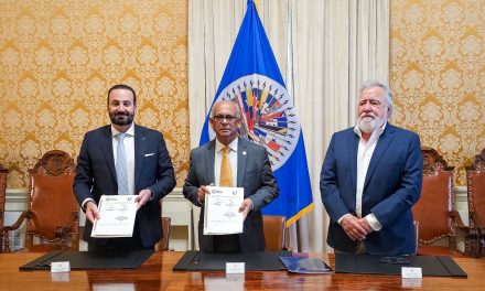 MAURICIO FARAH Y LA OEA SUMAN ESFUERZOS PARA PROFESIONALIZAR A SERVIDORES PÚBLICOS DE SAN PEDRO