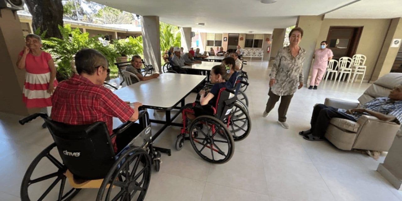 BUSCAN APOYO PARA SOSTENER CASA HOGAR DE ADULTOS MAYORES EN GARCÍA