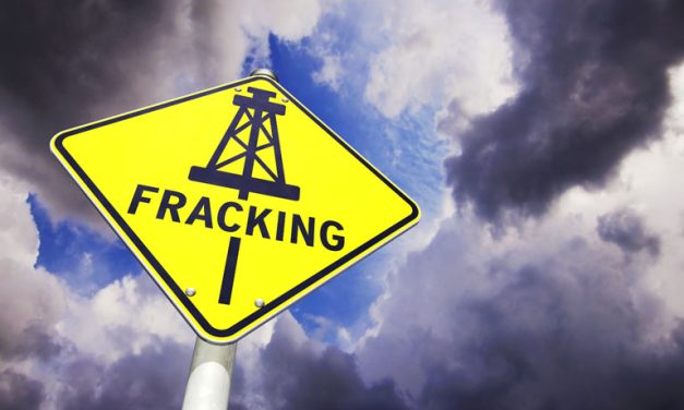 ADVIERTEN RIESGOS DEL FRACKING EN NUEVO LEÓN POR CONSUMO DE AGUA Y SISMICIDAD
