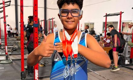 ALDO CASTELLANOS RECONOCE A JOVEN DE AGUALEGUAS POR CONQUISTAR TRES MEDALLAS DE PLATA