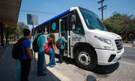 MAURICIO FARAH PONE EN MARCHA UNIBÚS GRATUITO PARA ESTUDIANTES DE LA UANL EN SAN PEDRO
