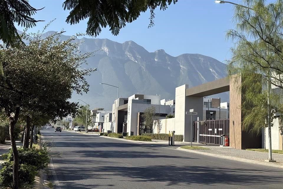 LÍMITES MUNICIPALES ENTRE MONTERREY Y GARCÍA SE REDEFINEN PARA NUEVE COLONIAS DE CUMBRES