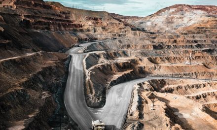 MÉXICO TIENE FRENADOS 11 MIL MILLONES DE DÓLARES EN MINERÍA POR FALTA DE PERMISOS