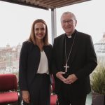 CLARA LUZ FLORES COMPARTE ENCUENTRO CON EL CARDENAL PIETRO PAROLIN Y PIDE ORACIONES POR NUEVO LEÓN