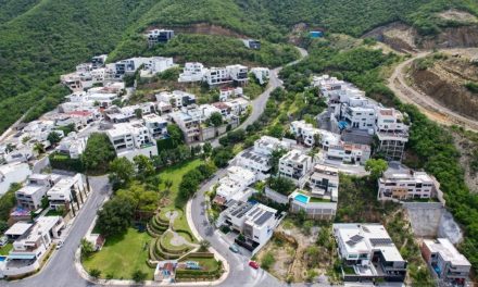 MONTERREY SUPERA LOS 40 GRADOS Y SE CONVIERTE EN HORNO URBANO POR EL CONCRETO