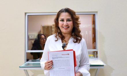 GABRIELA GOVEA IMPULSA ATENCIÓN EN LENGUA DE SEÑAS EN TODAS LAS CLÍNICAS