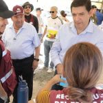 JOSÉ ANTONIO QUIROGA ACERCA SERVICIOS A VECINOS DE ESCOBEDO